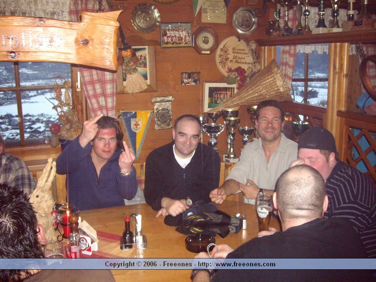 SnowGathering 408.jpg