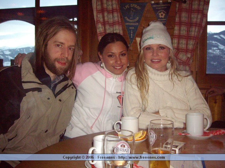 SnowGathering 412.jpg